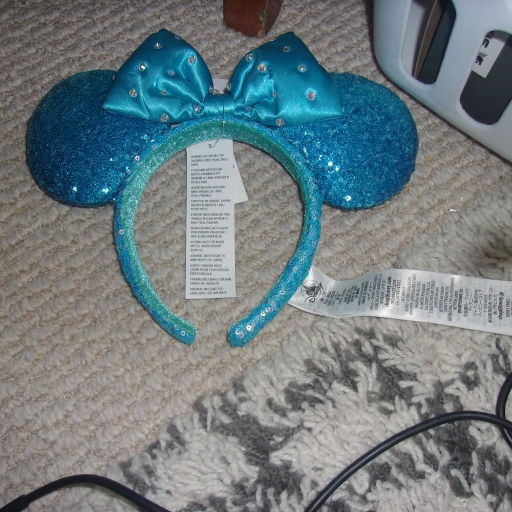 Disney Parks Blue Aqua Sequined Minnie Mouse Ear Headband Crystal Bow New